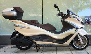 Piaggio X 10 '12