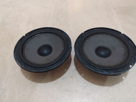 Mercedes e200 speaker