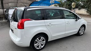 Peugeot 5008 2011 Premium Pack-thumb-3