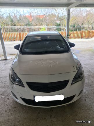 Opel Astra '11 Sport