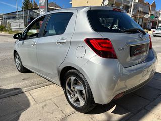 Toyota Yaris 2016 HYBRID AUTOMATIC NAVI-thumb-3