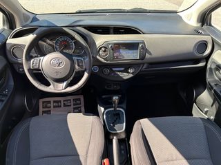 Toyota Yaris 2016 HYBRID AUTOMATIC NAVI-thumb-4