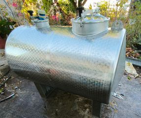 ΔΕΞΑΜΕΝΗ INOX 1200L