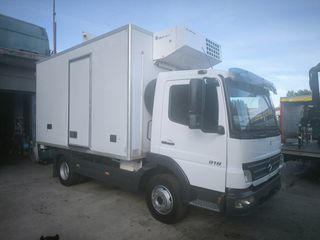 Ψυγείο Mercedes-Benz 2008 ATEGO 918