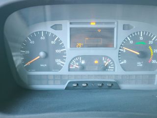 Ψυγείο Mercedes-Benz 2008 ATEGO 918-thumb-42