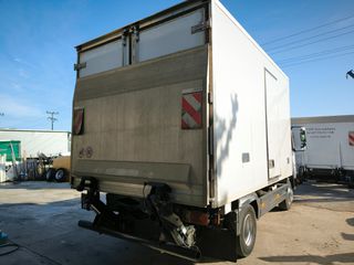 Ψυγείο Mercedes-Benz 2008 ATEGO 918-thumb-13
