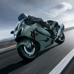Suzuki Hayabusa 2026 1300 + ΔΩΡΑ-thumb-3