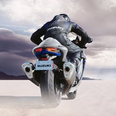 Suzuki Hayabusa 2026 1300 + ΔΩΡΑ-thumb-6
