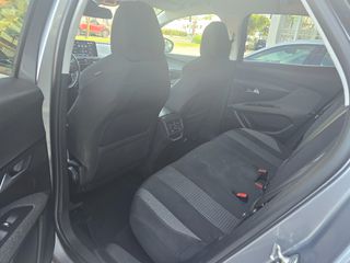 Peugeot 3008 2019 1.5 BLUEHDI 130 EAT8-thumb-8