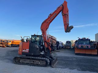 Εκσκαφέας Με Ερπύστριες Hitachi 2019 ZX85USB-6-thumb-2