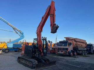 Εκσκαφέας Με Ερπύστριες Hitachi 2019 ZX85USB-6-thumb-4