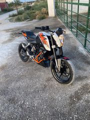 KTM 125 Duke '16