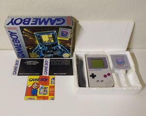 Nintendo Gameboy Tetris Bundle CIB