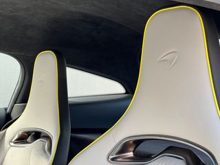 McLaren Artura 2024-thumb-34