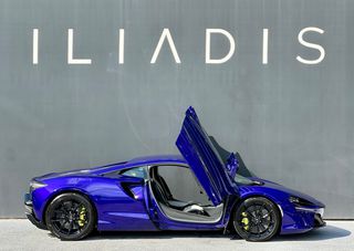 McLaren Artura 2024-thumb-2