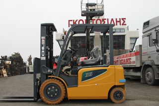 Κλαρκ 2024 CHL CPD35 A3LiH4 TFV4700 4V [2202]