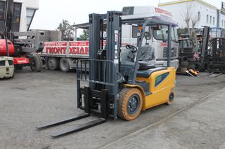 Κλαρκ 2024 CHL CPD35 A3LiH4 TFV4700 4V [2202]-thumb-1