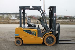 Κλαρκ 2024 CHL CPD35 A3LiH4 TFV4700 4V [2202]-thumb-5