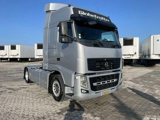 Volvo 2004 FH12-thumb-18
