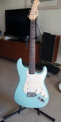 Fender Squier Bullet Stratocaster surf green ηλεκτρική κιθάρα