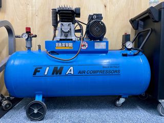 Ιταλικό κομπρεσερ αέρος fima 3 hp 150l