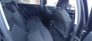 Peugeot 208 2016 1.2 PURETECH-thumb-13