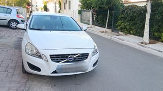 Volvo S60 '11 T3  CLIMA - ΔΕΡΜΑ!!!