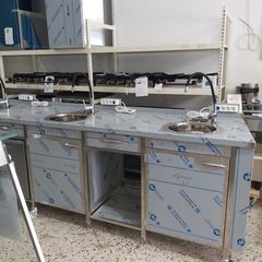 Πόστο καφέ λοξό 360/370*75*92/97 cm, με 3 θέσεις εργασίας, συρτάρια, ερμάρια & θέσεις για ψυγεία. Ποιότητα & Τιμή Stockinox-thumb-7
