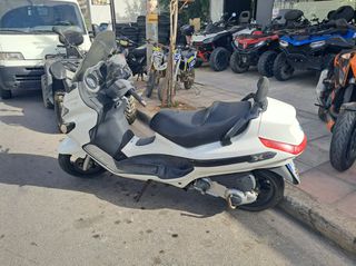 Piaggio X EVO 2013-thumb-4