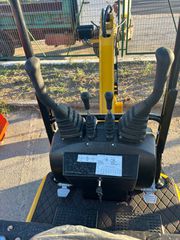 Εκσκαφάκι (διαβολάκι) Rippa 2026 K10Fix   1ΤΝ DIESEL 11Hp+Υδραυλ. Εγκατασταση-thumb-3
