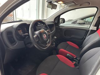 Fiat Panda 2018-thumb-7