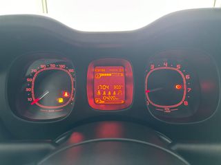 Fiat Panda 2018-thumb-15
