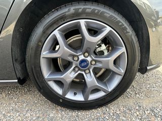 Ford Focus 2021-thumb-26