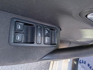 Volkswagen Polo 2015 1.4 TDI BLUEMOTION-thumb-10