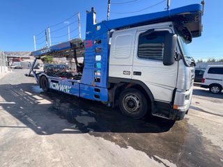Αυτοκινητάμαξα Volvo 2001 F12
