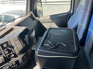 Αυτοκινητάμαξα Volvo 2001 F12-thumb-8