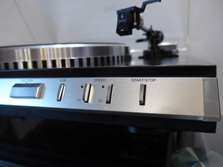 ΠΙΚΑΠ  SANYO  PLUS  Q - 40 + AUDIO TECHNICA VM - 95C-thumb-21