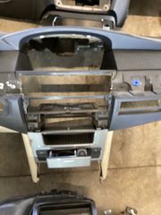 BMW E60-thumb-1