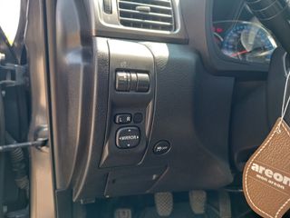Subaru Forester 2008-thumb-11