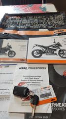 KTM 690 Duke 2011 DUKE R - Full Carbon-thumb-37