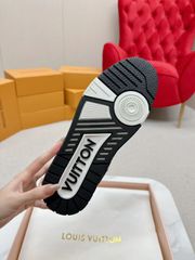 Louis Vuitton Trainers Sneakers Made in Malaisia-thumb-5