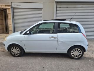 Lancia Ypsilon '05 Panorama