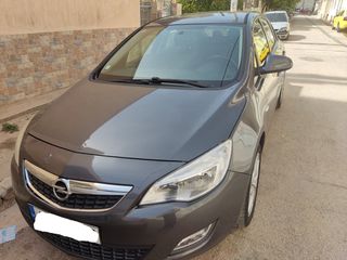 Opel Astra '12