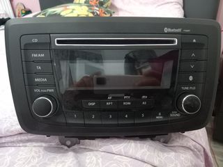 Εργοστασιακό ράδιο cd mp3 player με Bluetooth  για  Suzuki Baleno 2015-2019