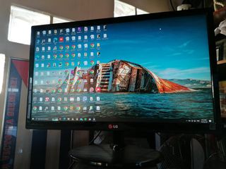 LG 24 1920x1080 monitor PC + πληκτρολόγιο Logiteck καινούριο