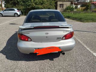 Hyundai Lantra '99