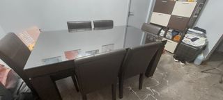 Τραπεζαρία JOIN με δερμάτινες καρέκλες