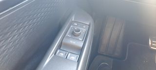 Cupra Born 2023 58 kWh eBoost 231hp-thumb-14