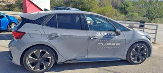 Cupra Born 2023 58 kWh eBoost 231hp-thumb-3