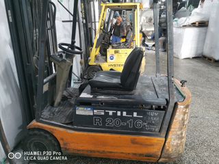 Still 2002 R 20-16-thumb-13